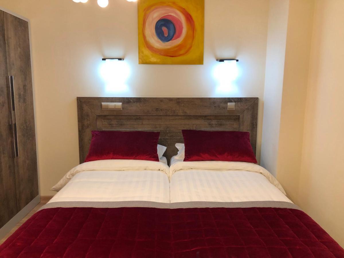 Grace Point Hotel أستانا الغرفة الصورة